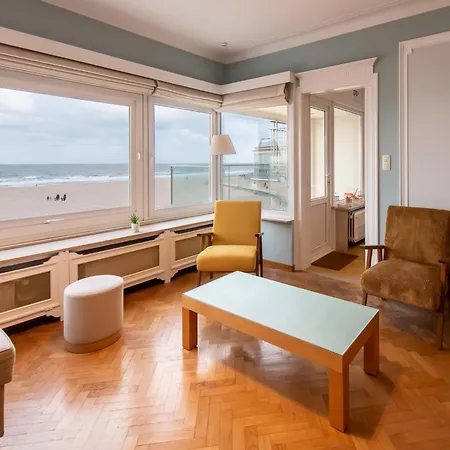 In With Stunning Sea View *